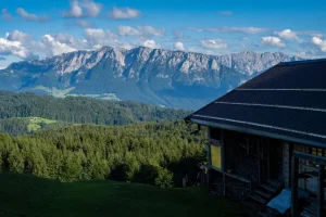 Energy-Efficient Features in Luxury Mountain Homes